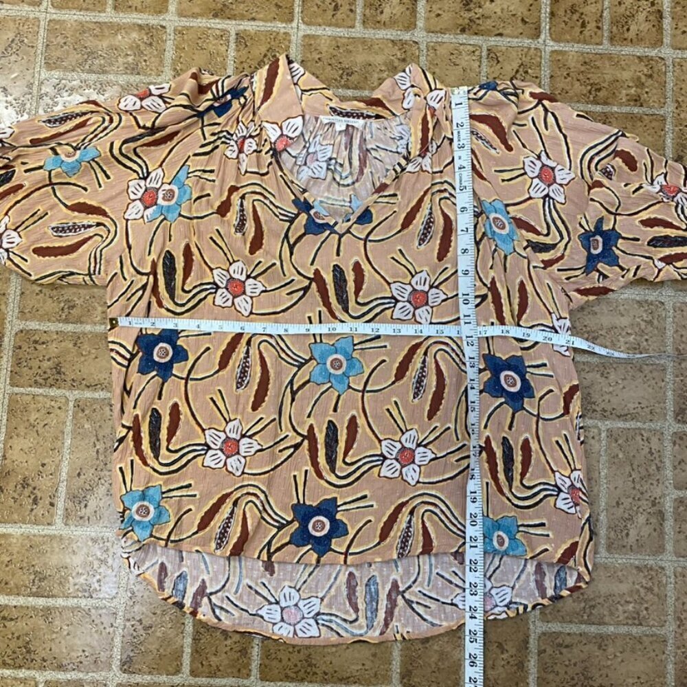 Christian Sirano Floral Blouse - Picture 12 of 12